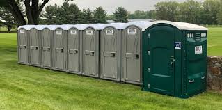 Best VIP or Luxury Restroom Trailers  in Monte Alto, TX